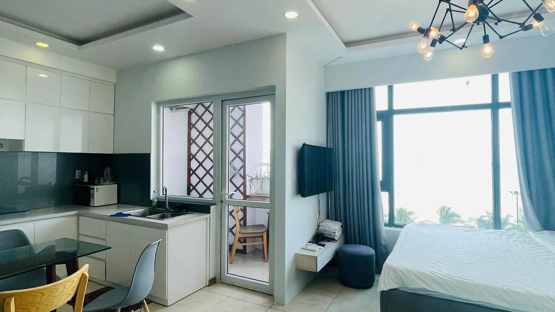 Sweet Homestay Nha Trang - Apartment Sea View 0*,  Βιετνάμ